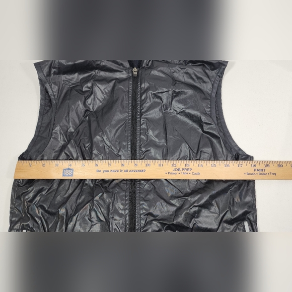 NWT VINTAGE Nike Women's Full Zip Running Vest W/ Pockets Medium (8-10) Black - Picture 10 of 16